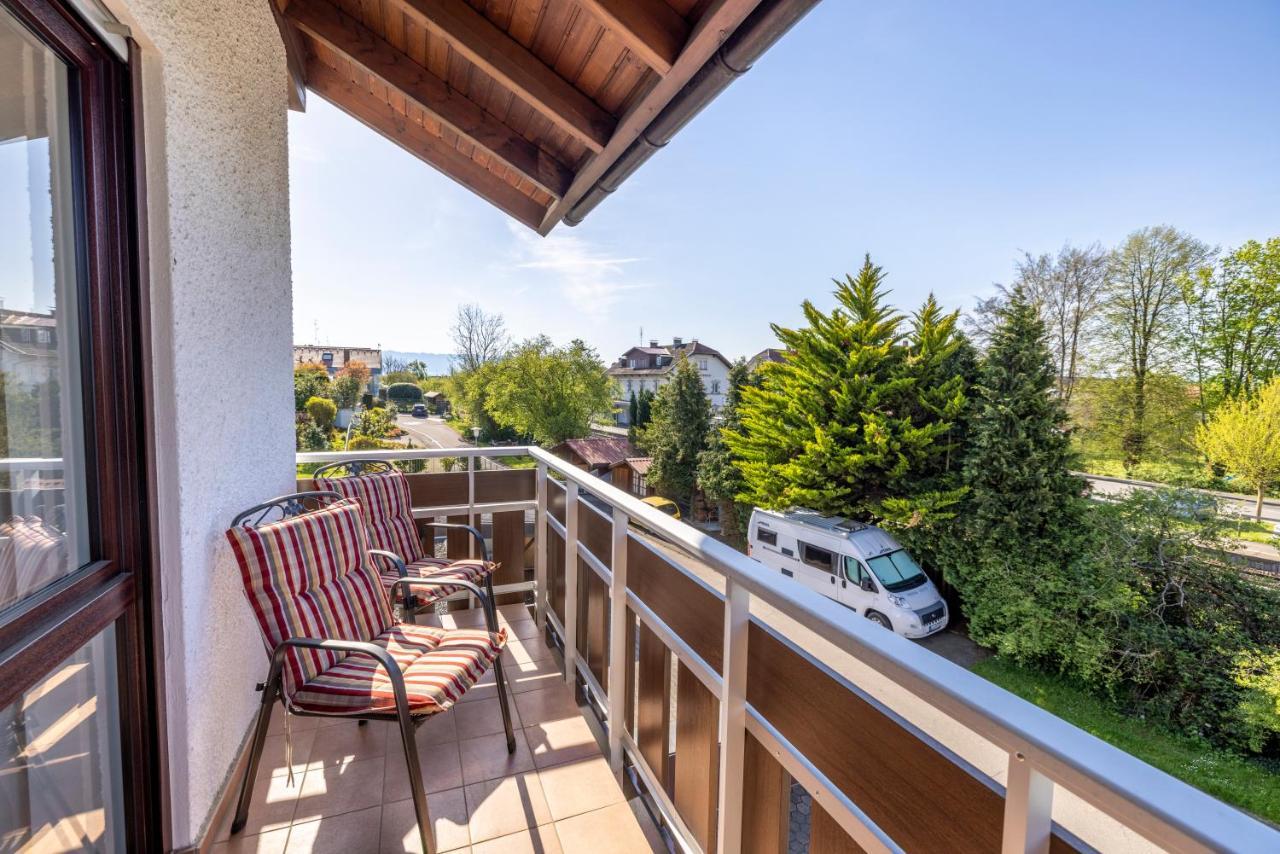 Ferienwohnung Seeblick Mit Blick Auf Die Alpen ヴァッサーブルク エクステリア 写真