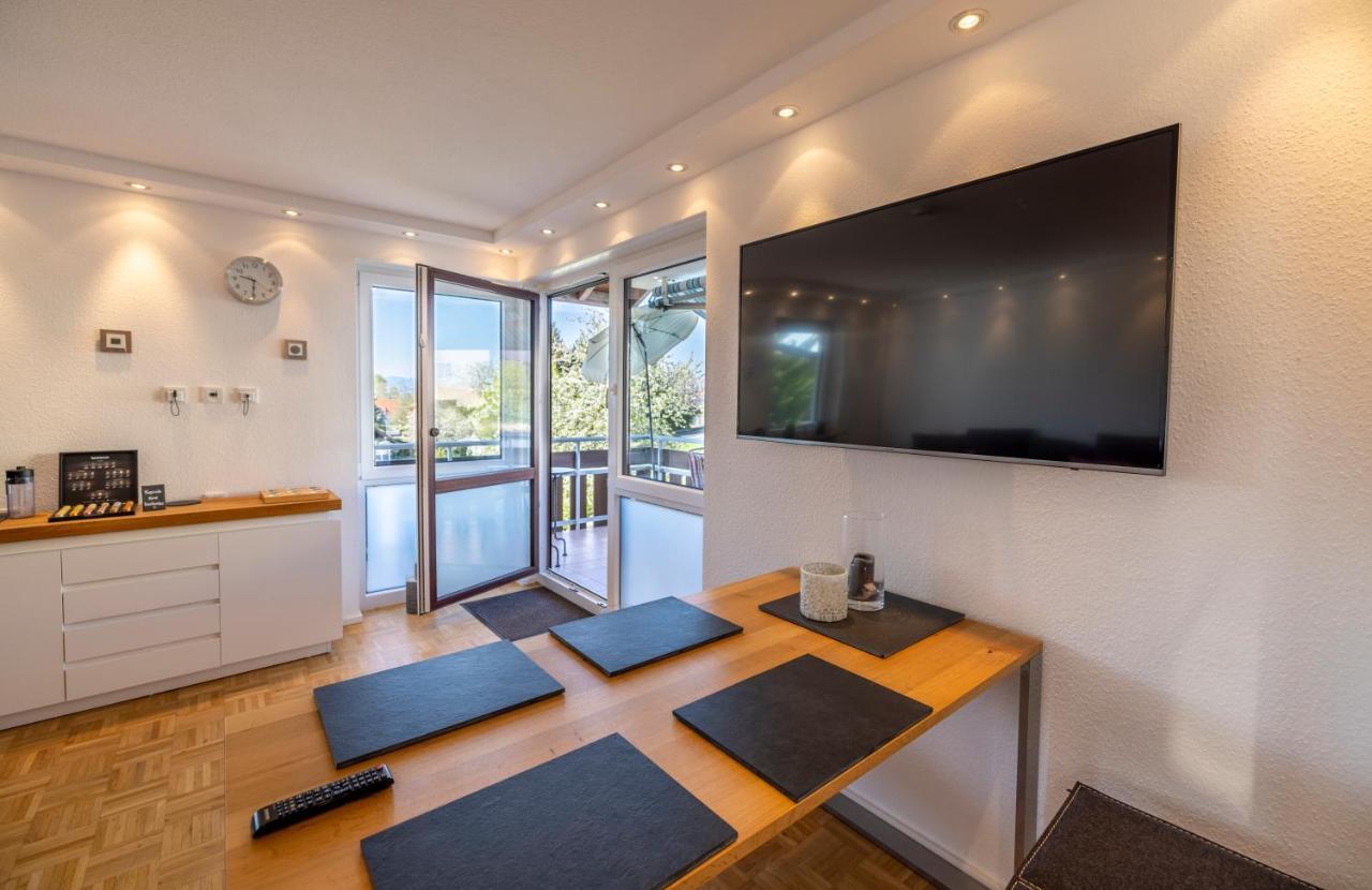 Ferienwohnung Seeblick Mit Blick Auf Die Alpen ヴァッサーブルク エクステリア 写真